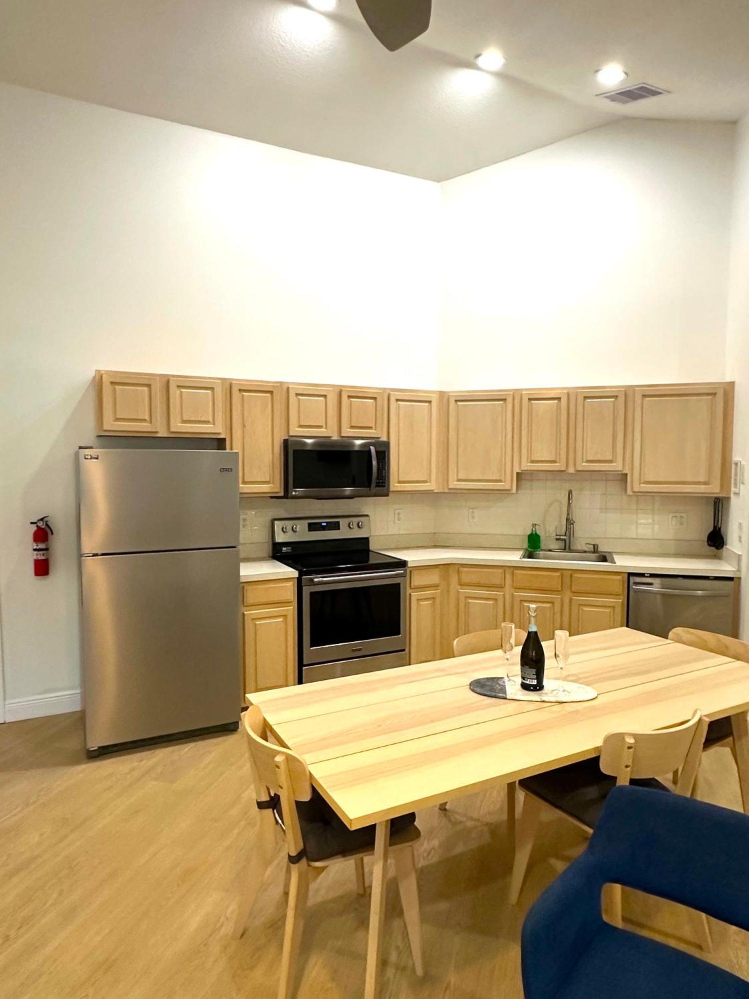 Albatross Condo In Pga Village, 2 Bedroom 1 Bath, A Side Carlton Dış mekan fotoğraf